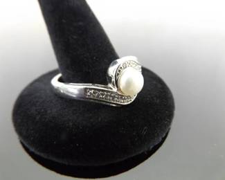 .925 Sterling Silver Genuine Pearl Ring Size 11