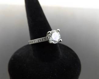 .925 Sterling Silver Zirconia Ring Size 5.5