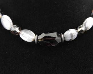 .925 Sterling Silver Clasp Agate Bead Leather Necklace