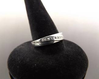 .925 Sterling Silver Zirconia Crossover Band Ring Size 7