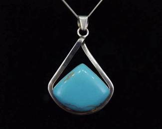 .925 Sterling Silver Howlite Cabochon Pendant Necklace