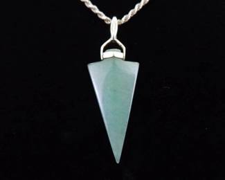 .925 Sterling Silver Jade Arrowhead Pendant Necklace
