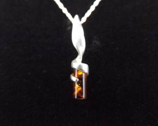 .925 Sterling Silver Amber Pendant Necklace