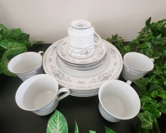 Fine Porcelain China Diane Japan