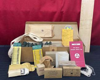 Vtg State of California Office of Civil Defense First Aid Kit