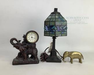 Tiffany-style Table Lamp With Decorative Elephant Clock & Figurine