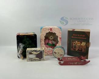 Muffy VanderBear Christmas Collection