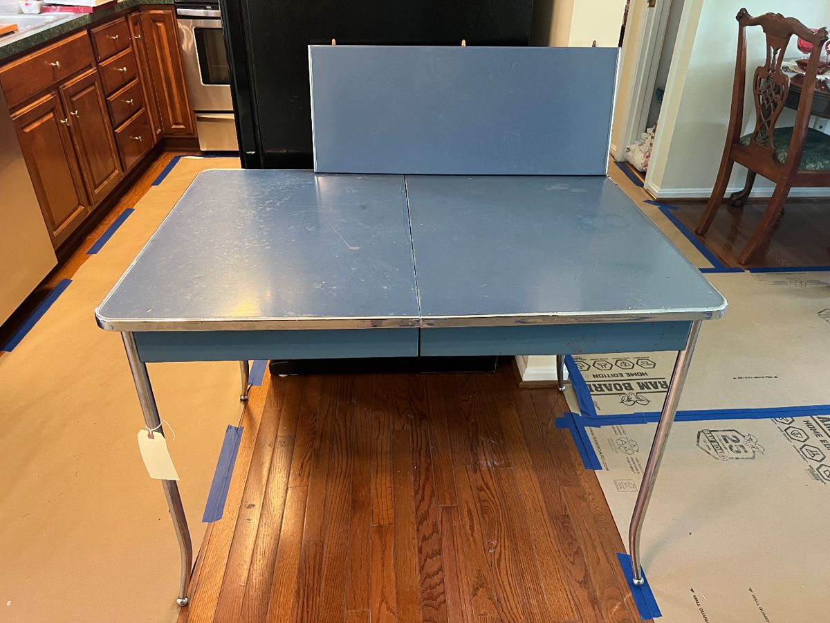Vintage Metal Blue Kitchen Table w/1 Leaf,