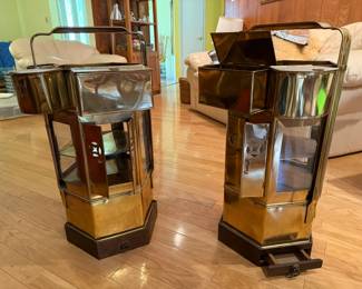 2 brass and glass noodle carts - Make interesting side tables