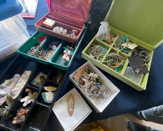 Vintage Jewelry