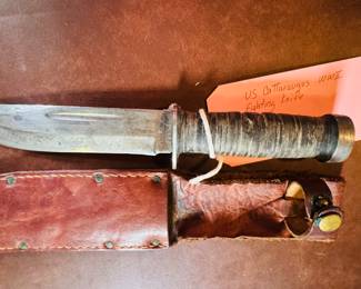 US Cattaraugus WWII fighting knife