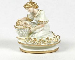 Zadar number 19 bronze miniature mother‘s first born
