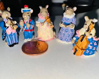Metal miniature mouth band made in England