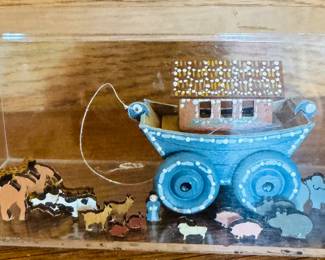 Noah’s Ark miniatures