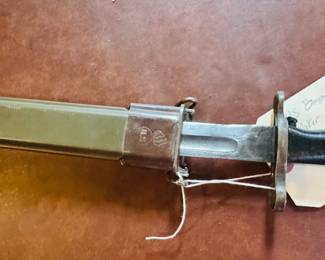 US bayonet M1 GARAND
Maker Utica cutlery
