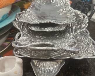 Silver aluminum trays