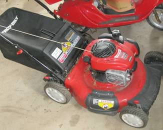 TROYBILT LAWN MOWER