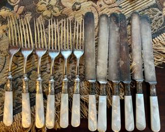 mother of pearl fish set pieces