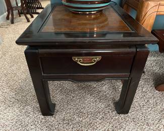 Broyhill end table with drawer