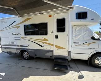 2007 Navion 23H
Miles 56521
Year 2007