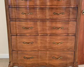 Broyhill Premiere Dresser