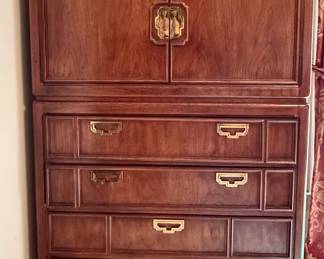 Thomasville Armoire