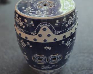 Imari blue and white porcelains