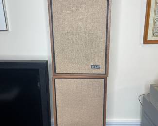 KLH speakers vtg