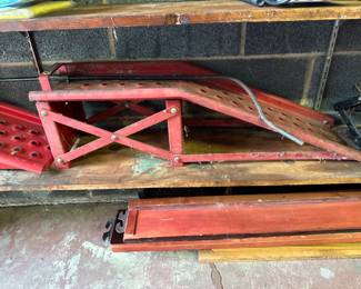 Metal heavy duty Car ramps (2)