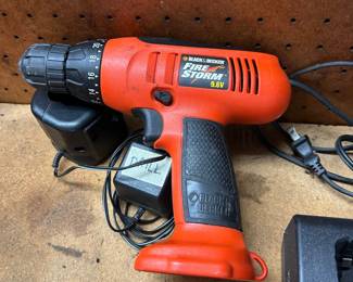 Black & Decker Fire Storm 9.5V Drill