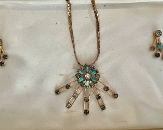 Vintage necklace & earring set