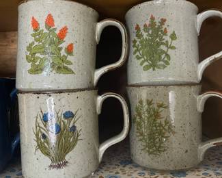 Takahashi San Francisco speckled porcelain mug Set vtg