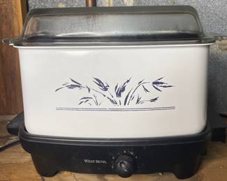 West Bend vintage slow cooker