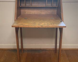 children's writing desk with chair (chair not pictured)