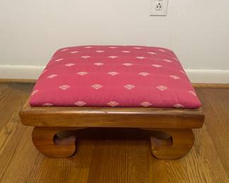 Vtg. foot stool
