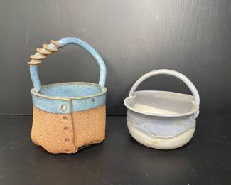 Ceramic baskets vtg