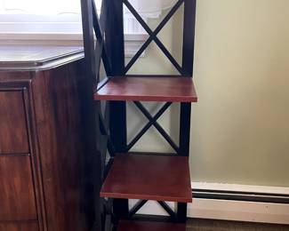 DISPLAY SHELF