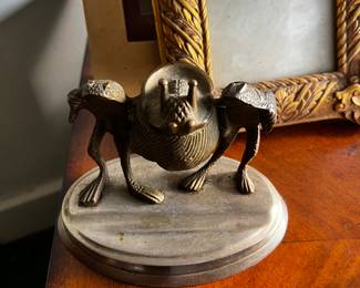 Levenger brass frogs carrying snail inkwell - Pen not included