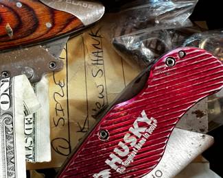 Husky folding knife
