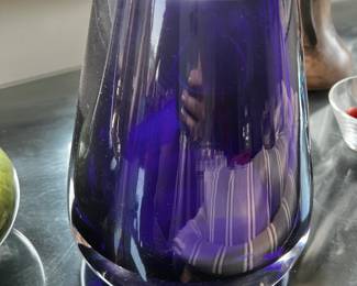 vintage cobalt blue hand blown vase,