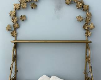 Floral Wall Mounted Rack