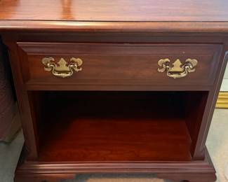 Pennsylvania House Night Stand with Drawer
