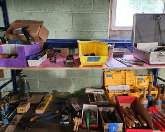 Wood working and carving tools