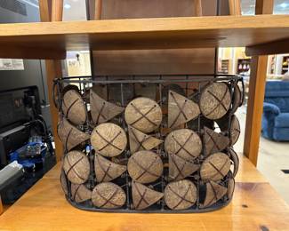 magazine/book rack
