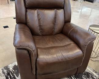 SO NICE! This electric power chair has a matching couch.