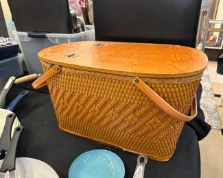 vintage picnic basket
