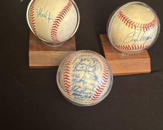 1993 WSU baseball team autograph ball.