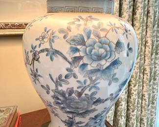 $150; light blue and white ginger jar lamp; 28"h; closeup of light blue color and gold trim