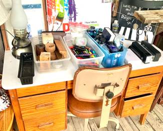 Desk, fountain pens and ink 