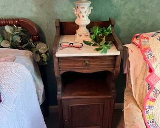 Air English Oak end tables/commodes